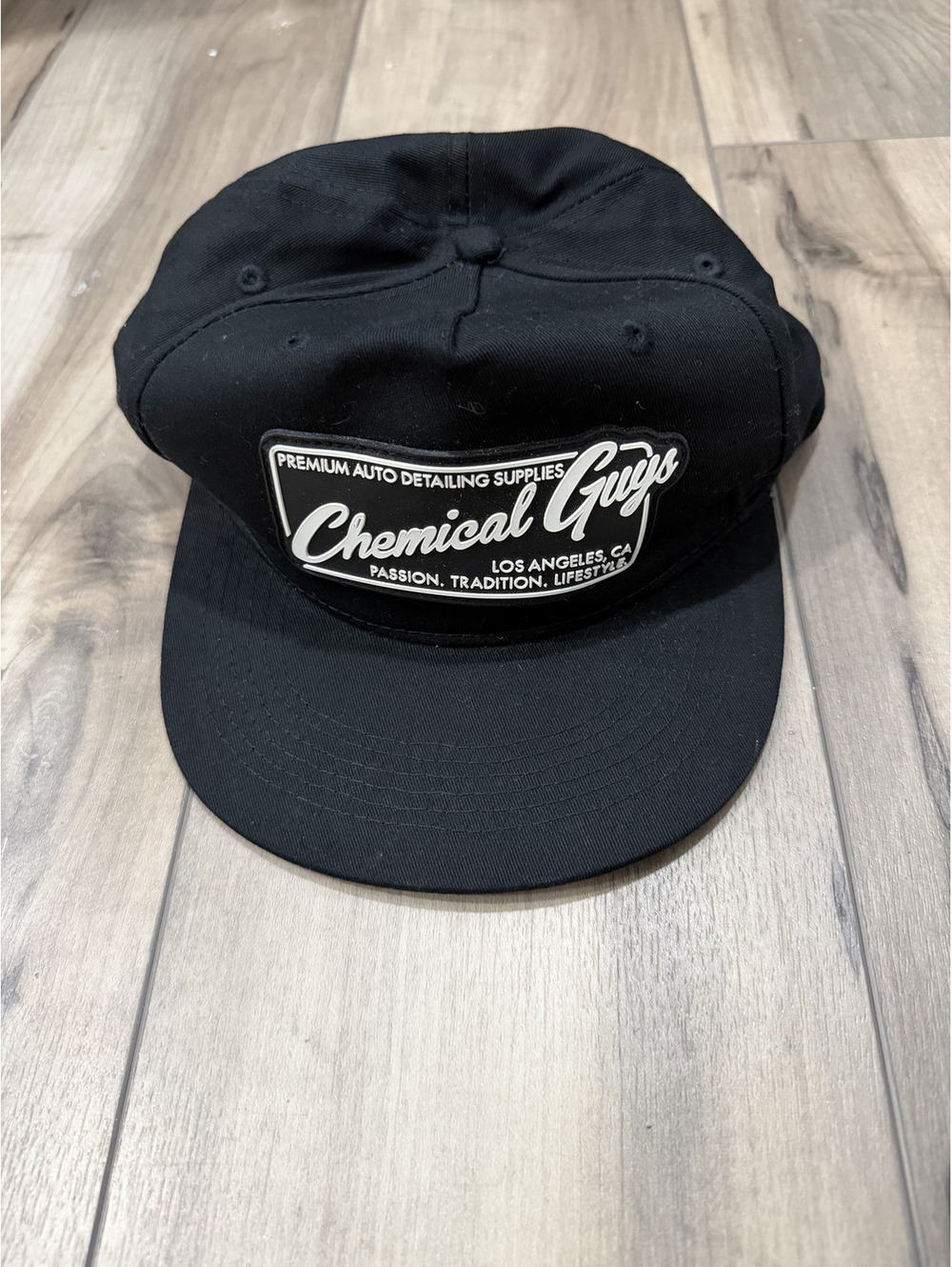 Chemical Guys Flat Bill Snapback Hat in Black
